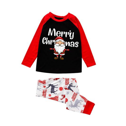 Kerstpyjama voor het hele gezin met kerstmanprint en witte rendierbroek