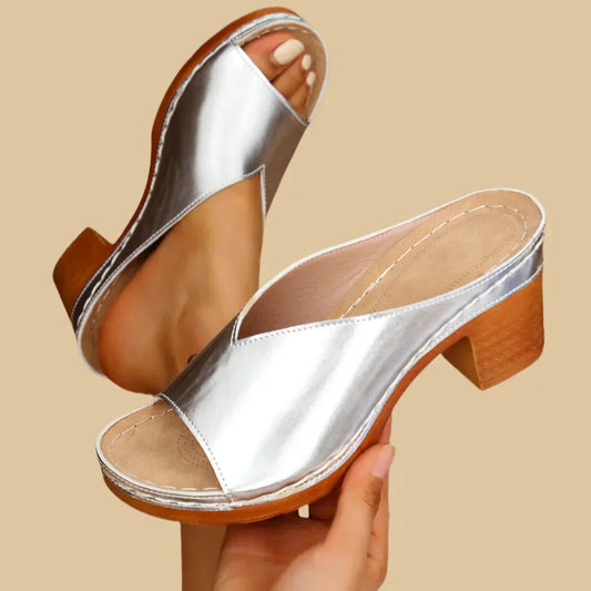 Orthopedische sandalen dames zilver - blokhak zij-aanzicht