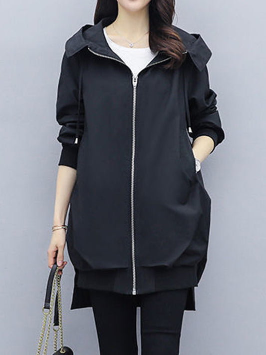 Lang damesjack met capuchon, rits over de hele lengte en steekzakken - zwart