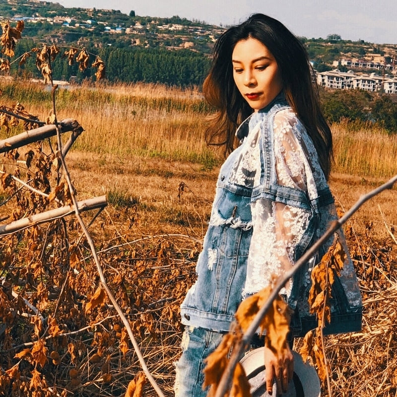 Dames Spijkerjas met Gerafelde Randen - Duurzaam Denim