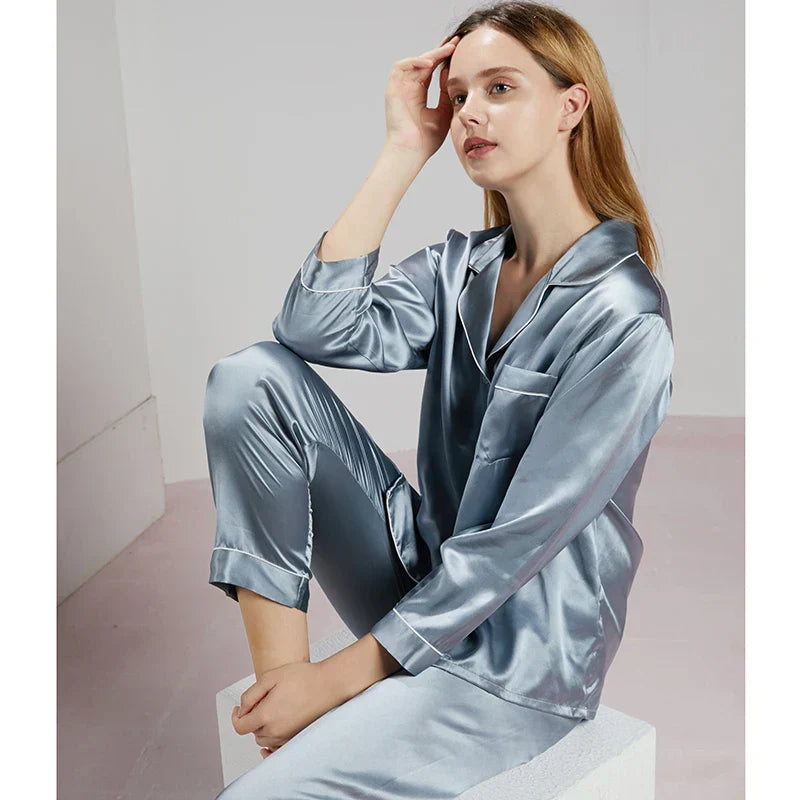 Luxe 100% Zijden Pyjama – Comfortabele Nachtmode