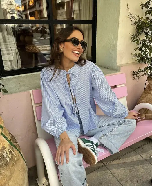 Jenice Top - Klassiek & Verfijnd Ontwerp met Strikdetail