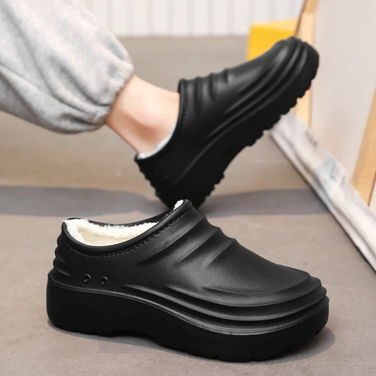 Horeca schoenen van EVA met dichte neus, dikke antislipzool en pluche voering - beeld 2