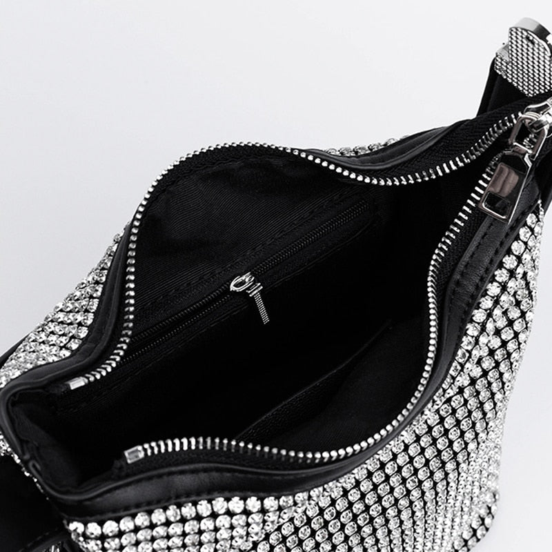 Serena Strass Handtas - Metallic - Hoogwaardige Strass Steentjes & Polyester Voering - Veelzijdig Ontwerp voor Avonden Uit