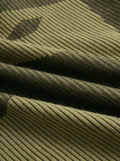 Geribde jurk met camouflageprint en franjes - detailfoto
