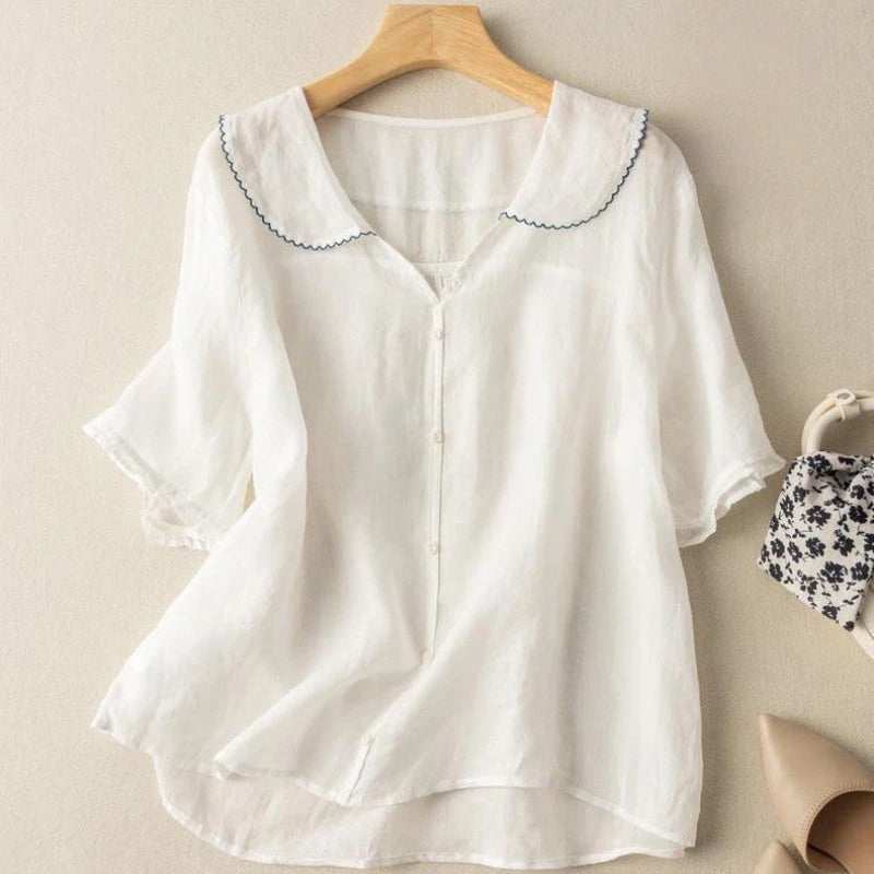 Vintage damesblouse met knoopdetail - tijdloze vrouwelijke blouse