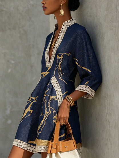 Tuniekjurk met gouden print en gehaakte bies - detailfoto