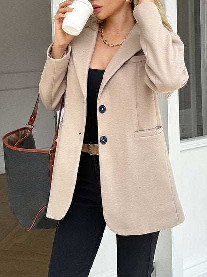 Damesblazer in wollook met revers en twee kleppenzakken