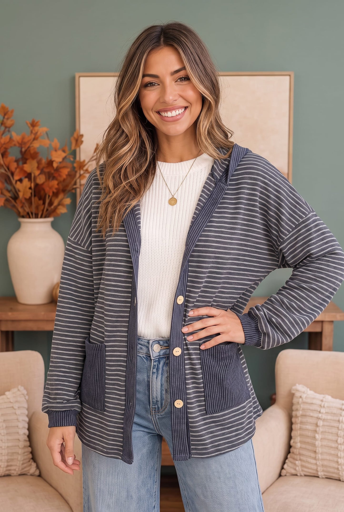 Gestreepte hoodie dames met knopen - detailfoto