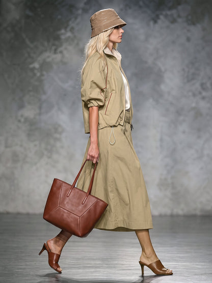 Khaki jack dames met roestkleurige bies en pofmouwen