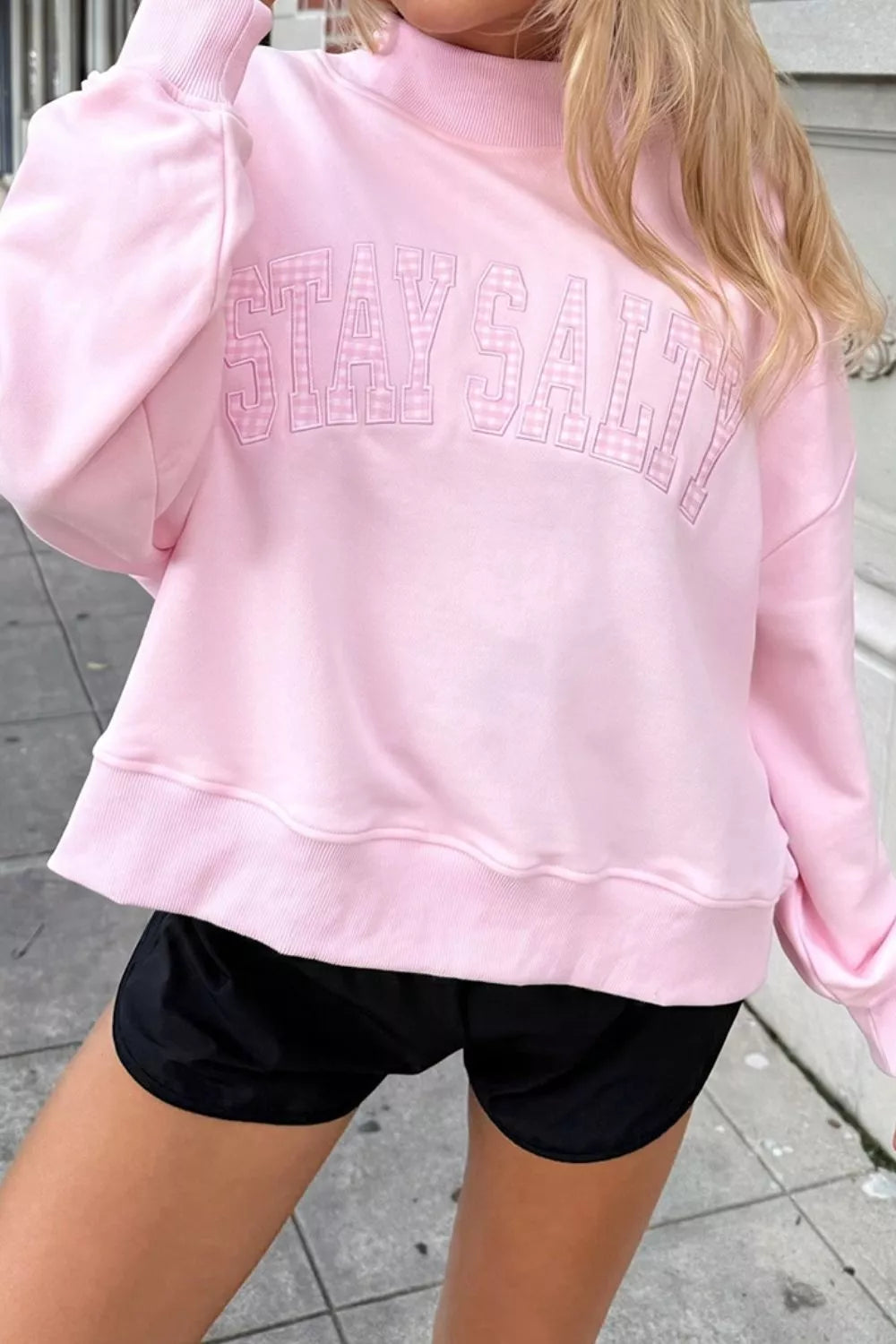 Sweater dames met borduursel in Zacht roze
