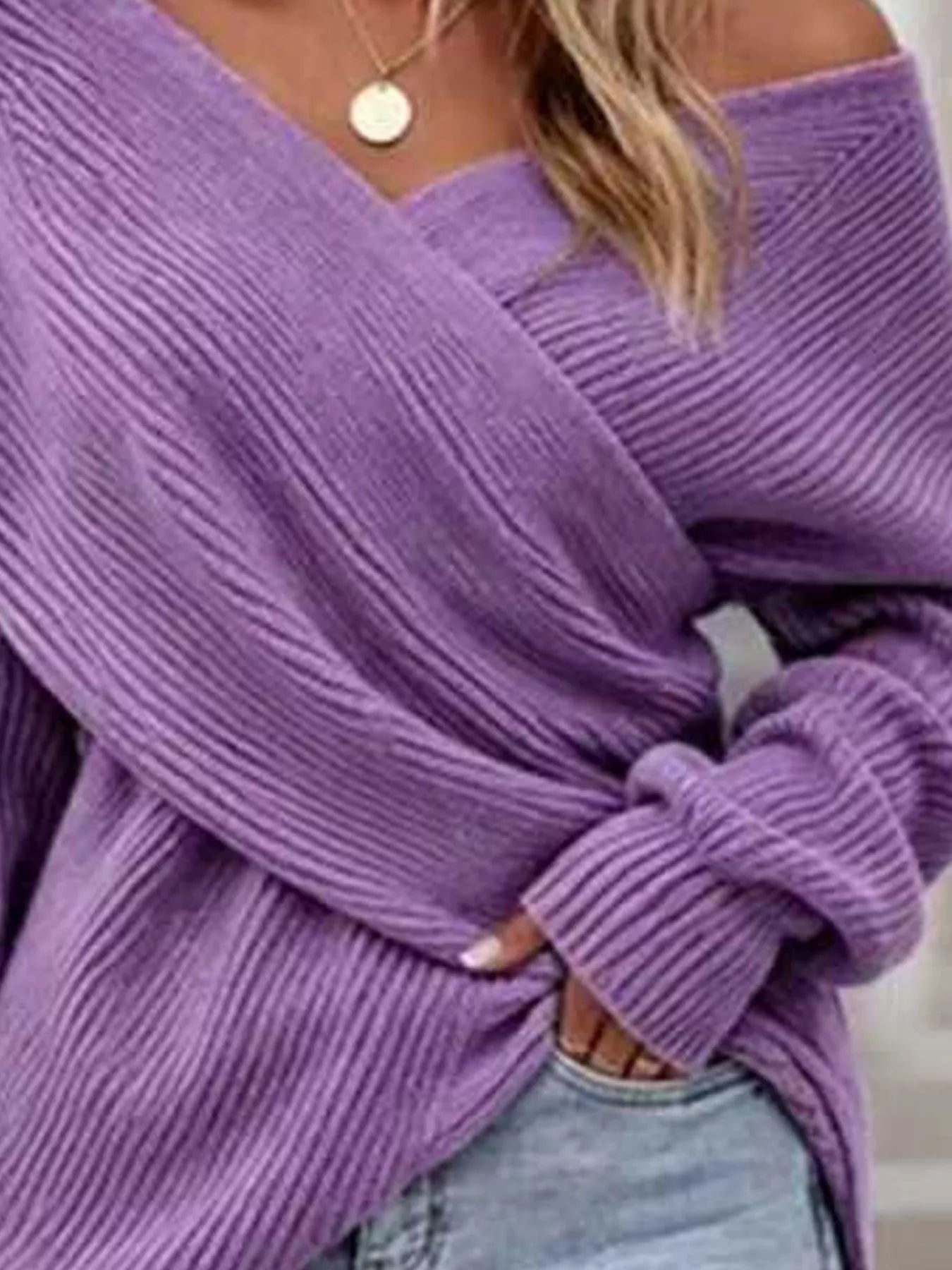 Trui dames met gekruiste voorkant - detailfoto