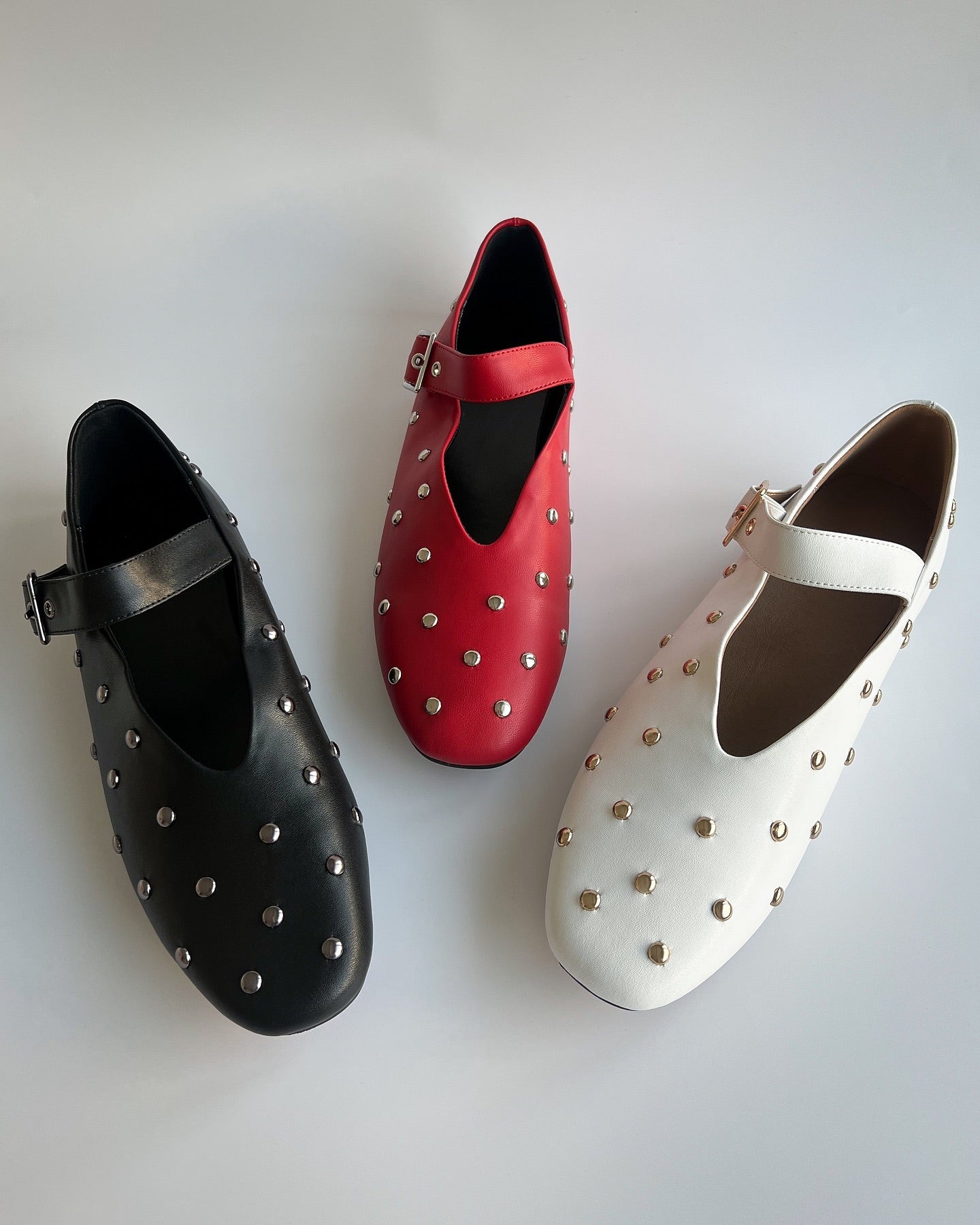 Dames Slingback Flats - Retro Gesp & Rivet Design - Tijdloze Elegantie