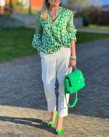 Ella Blouse - Groen met Lange Mouwen en V-Hals - Elegant en Stijlvol - Comfortabel Katoen