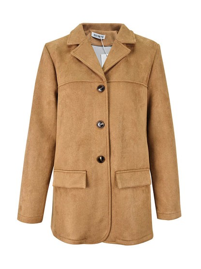 Cognackleurige damesblazer in suède look met revers en kleppenzakken