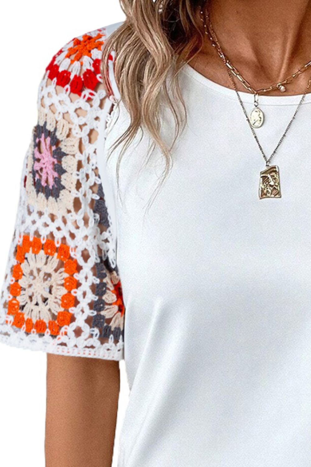 Top dames met gehaakte mouwen - detailfoto