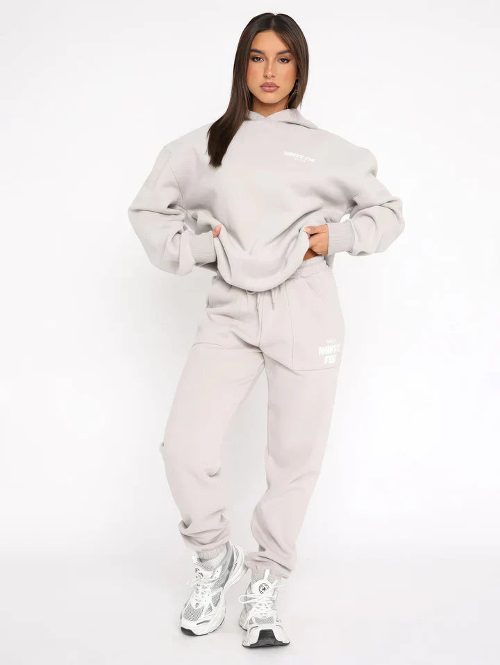 Trendy Dames Trainingspak – Zachte Hoodie en Joggers voor Comfort en Stijl