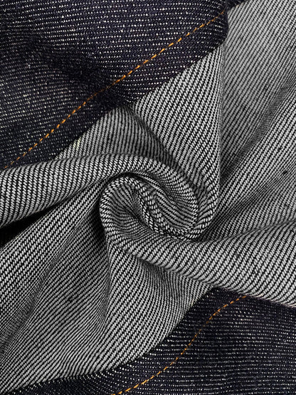 Getailleerde indigo denim damesblazer met lichtgrijze contrastvlakken