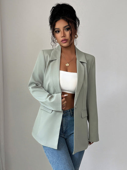 Ruimvallende blazer dames met revers en twee kleppenzakken - saliegroen