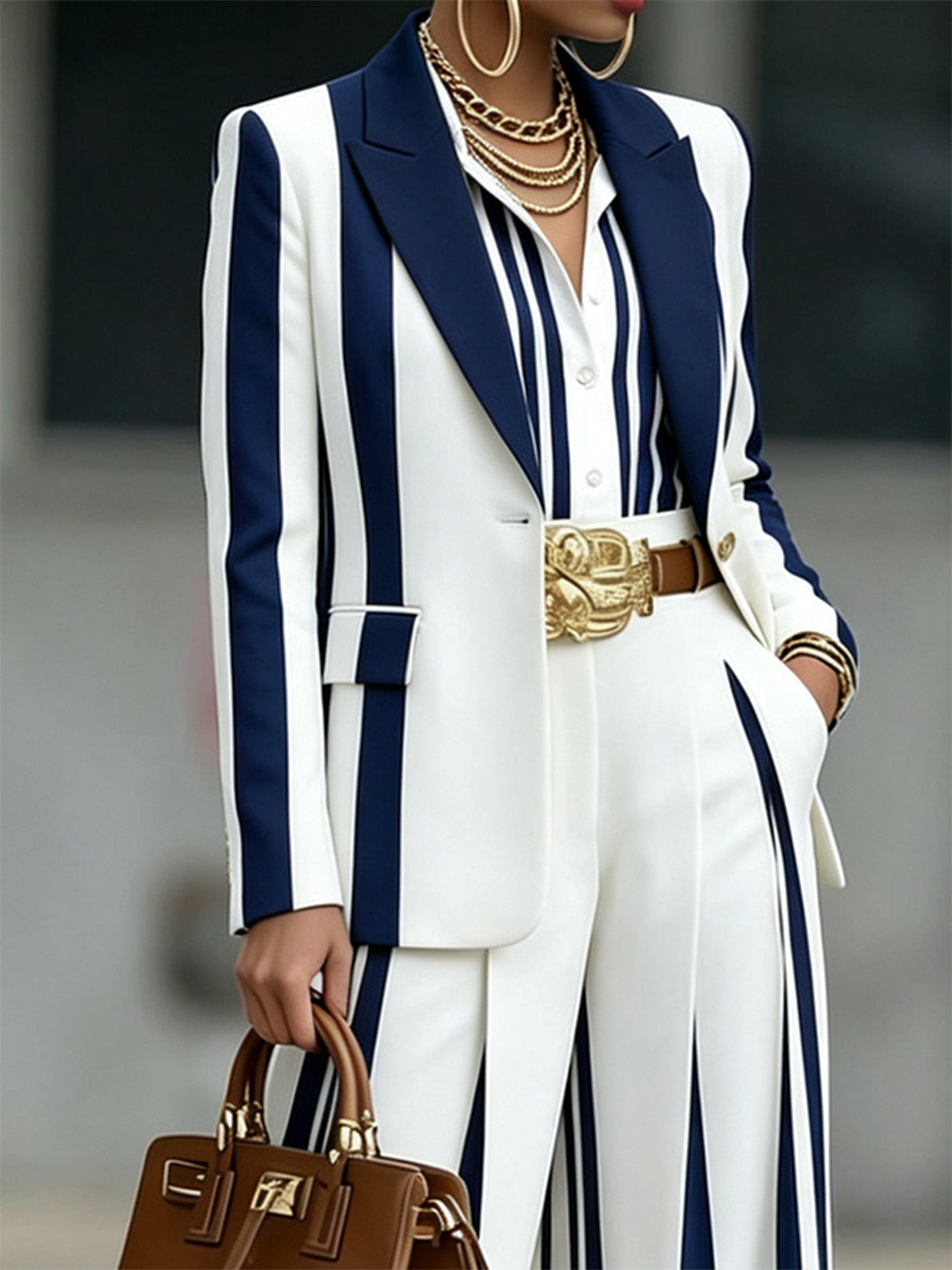Gestreepte blazer dames in marineblauw en wit met revers