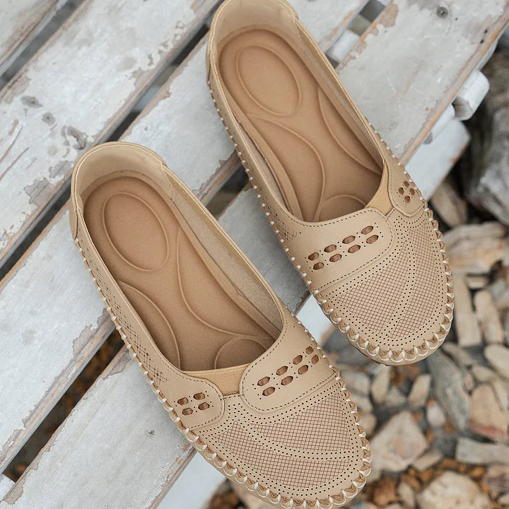 Orthopedische damesschoenen koffiebruin - bovenaanzicht elegante flat