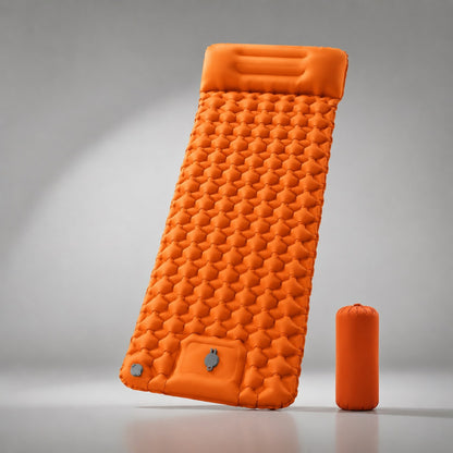 Zelfopblazend slaapmatje met voetpomp in oranje