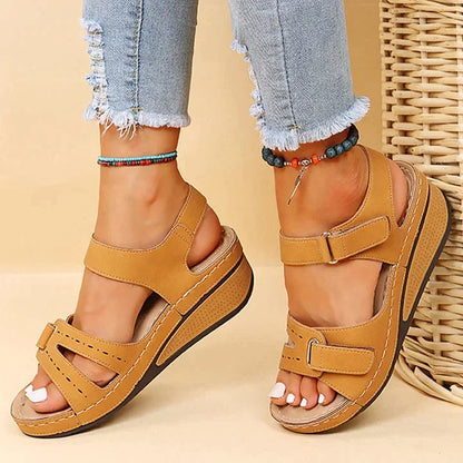 Comfort sandalen dames sleehak in camel