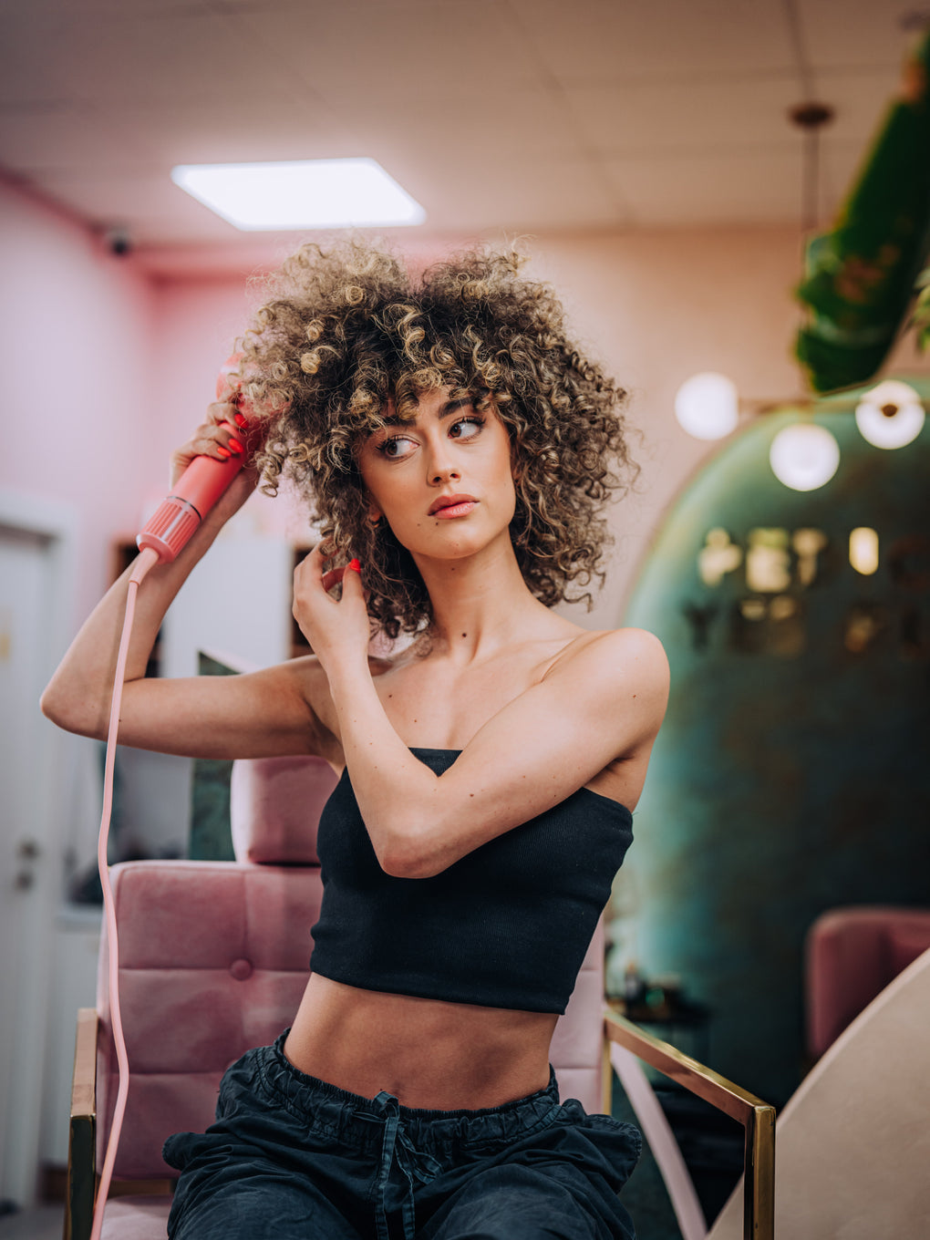 Sneldrogende Haardroger met Diffuser voor Gladde en Gedefinieerde Krullen