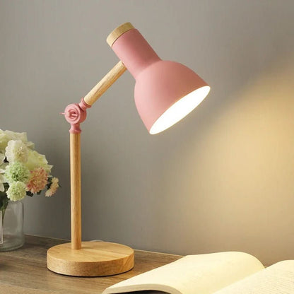 Scandinavische Bureaulamp Warm Licht en Natuurlijke Houten Afwerking