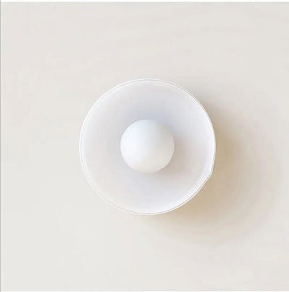 GlassGlow plafondlamp van transparant glas met Scandinavisch design