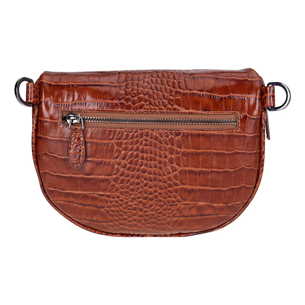 Leren crossbody tas met krokodillenprint, close-up van het leer