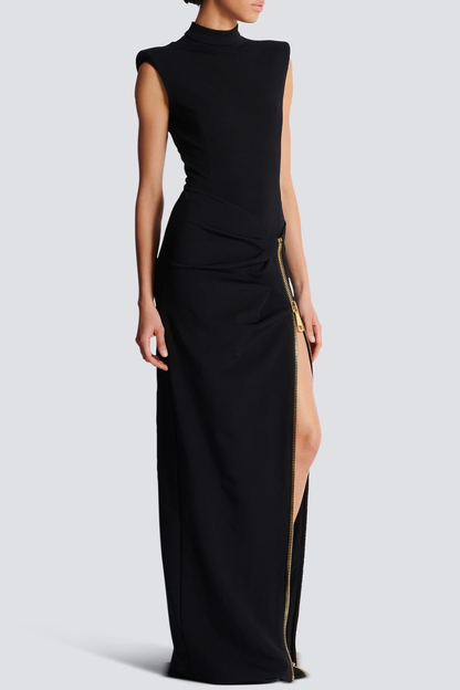 Zwarte mouwloze maxi jurk met hoge hals en split