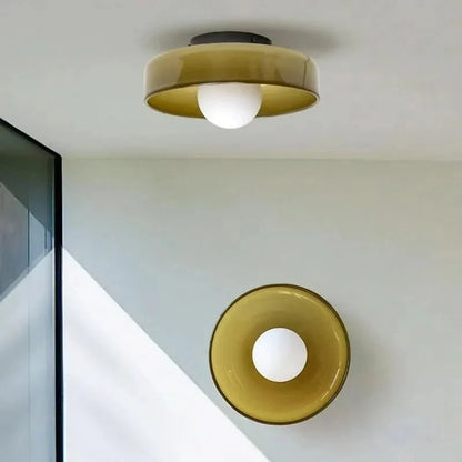 GlassGlow plafondlamp van transparant glas met Scandinavisch design