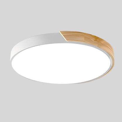 LED plafondlamp van hout in Scandinavische stijl