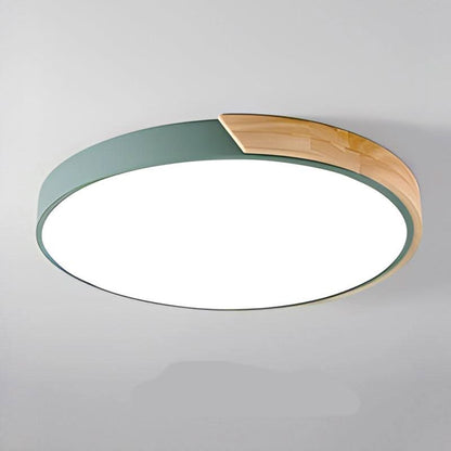 LED plafondlamp van hout in Scandinavische stijl