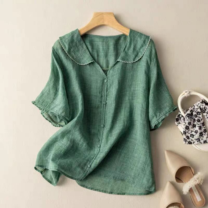 Vintage damesblouse met knoopdetail - tijdloze vrouwelijke blouse