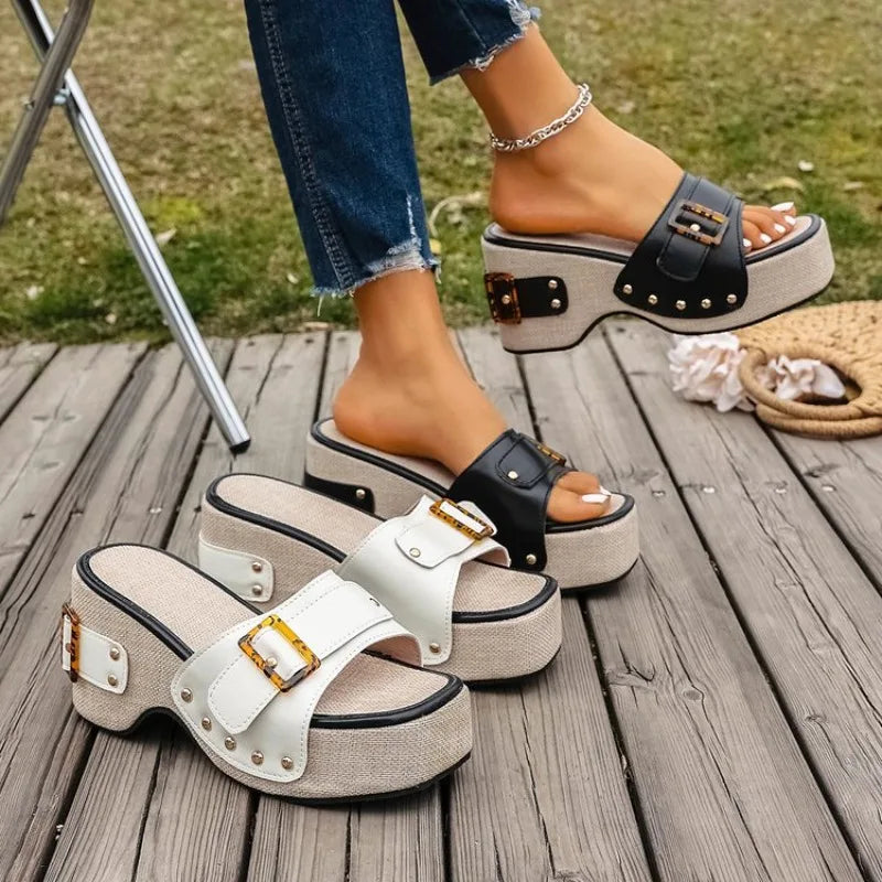 Sandalen van Leer met Verstelbare Bandjes en Comfortabele Zool