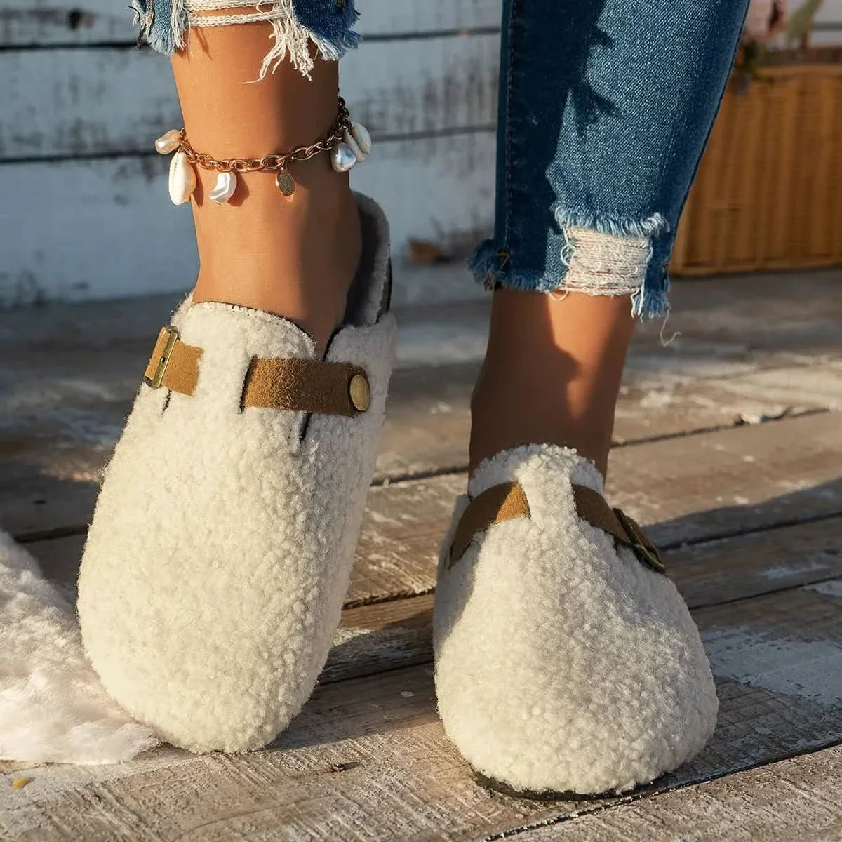 Wollen slippers – luxe winter pantoffels met dikke schapenwol en antislip zool
