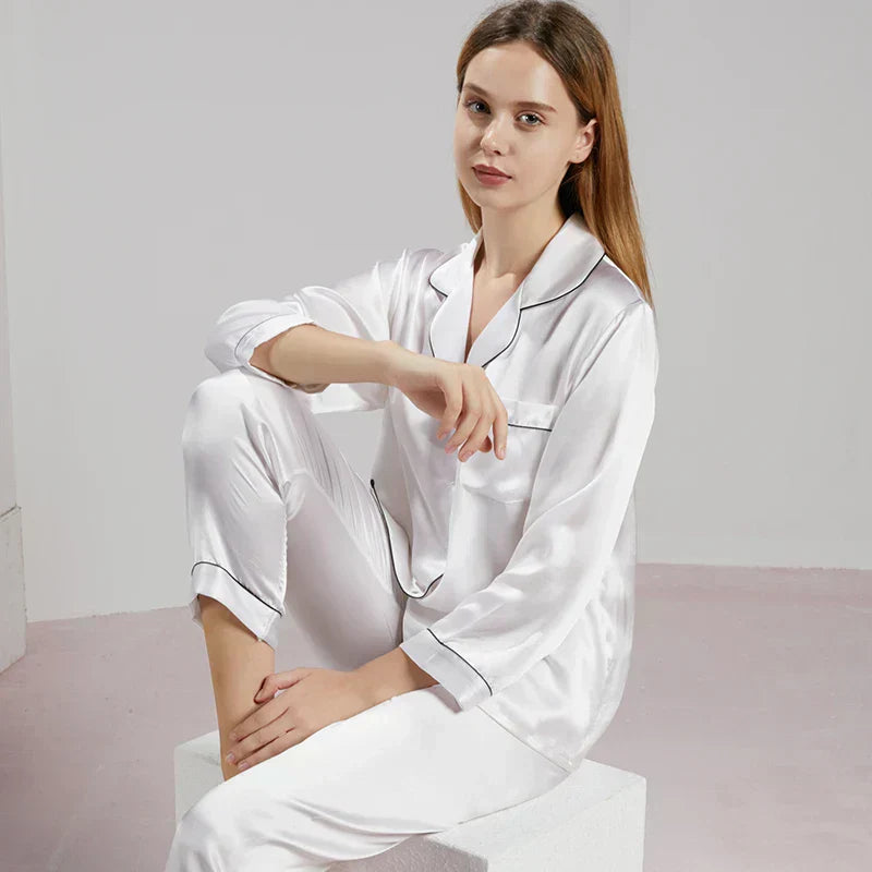 Luxe 100% Zijden Pyjama – Comfortabele Nachtmode