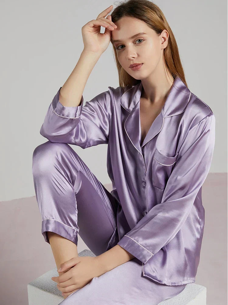 Luxe 100% Zijden Pyjama – Comfortabele Nachtmode