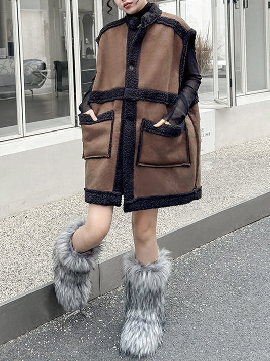 Mouwloos damesgilet in suède look met donkere teddybies - koffiebruin met zwart