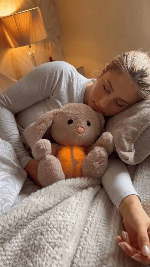 Ademend knuffelkonijn met lichtgevende buik - beeld 3