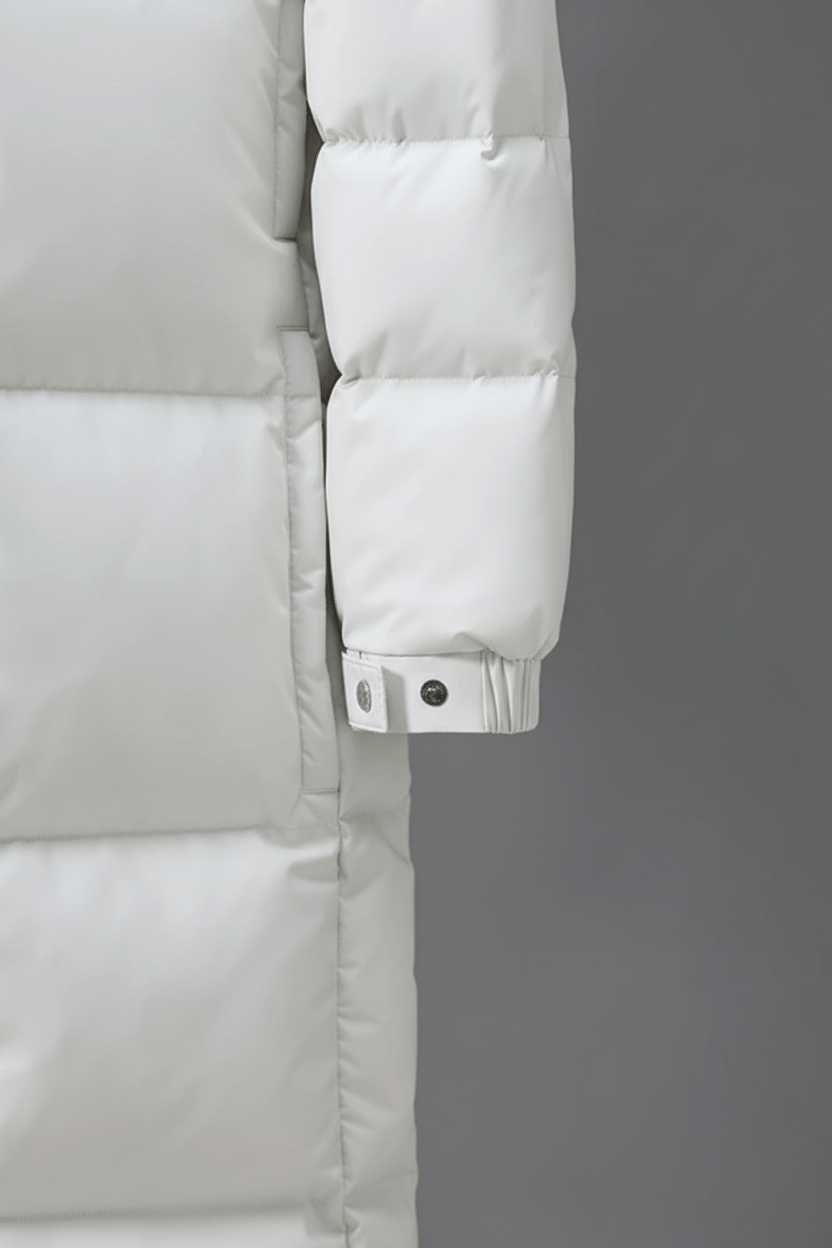 Trenchcoat heren met capuchon geïsoleerd