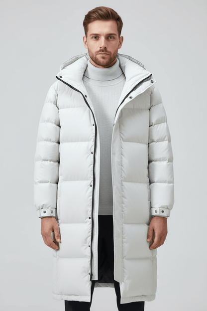Trenchcoat heren met capuchon geïsoleerd