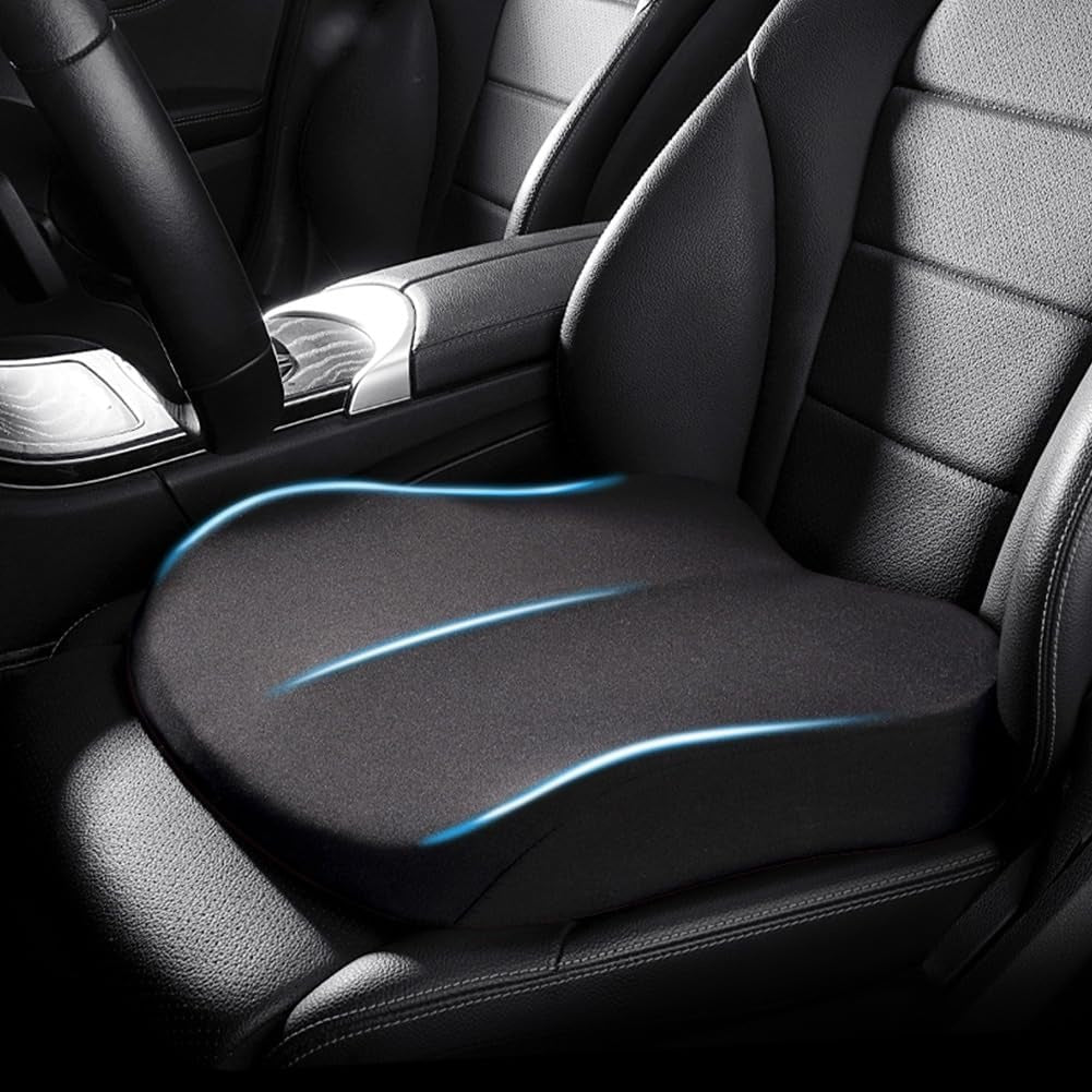 Autozitkussen van memory foam met verhoging op een autostoel - zwart