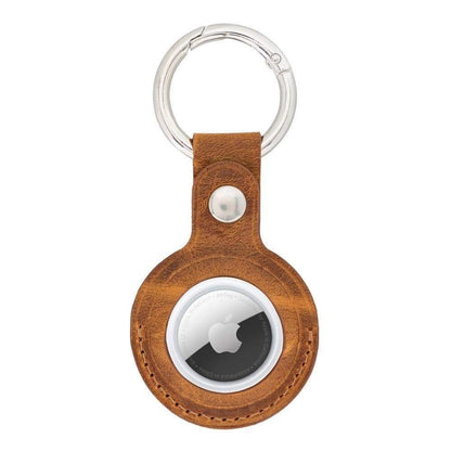 Cognac leren AirTag hoesje met metalen sleutelring en drukknoop