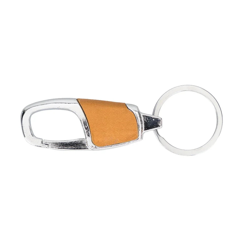 Okerkleurige leren sleutelhanger met karabijnhaak en enkele platte sleutelring