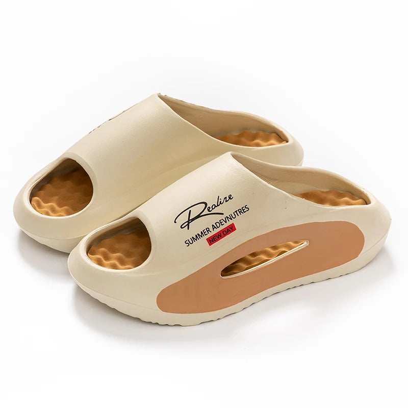 Badslippers van EVA met golvend voetbed in contrastkleur en dikke zool - beige / bruin