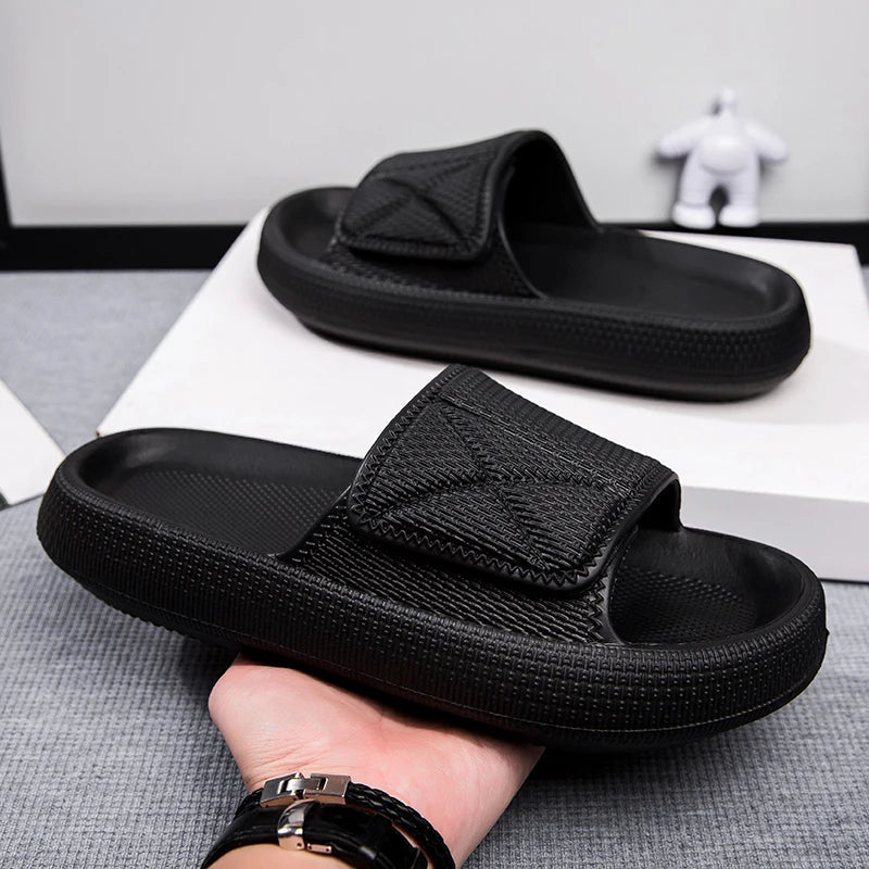Badslippers met dikke EVA-zool en een brede band met klittenband - beeld 3