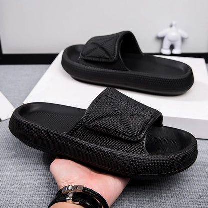 Badslippers met dikke EVA-zool en een brede band met klittenband - beeld 3